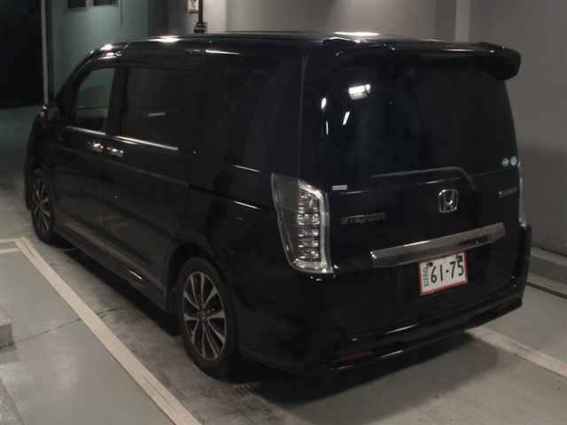 HONDA STEP WAGON 2012