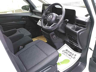 NISSAN SERENA 2024