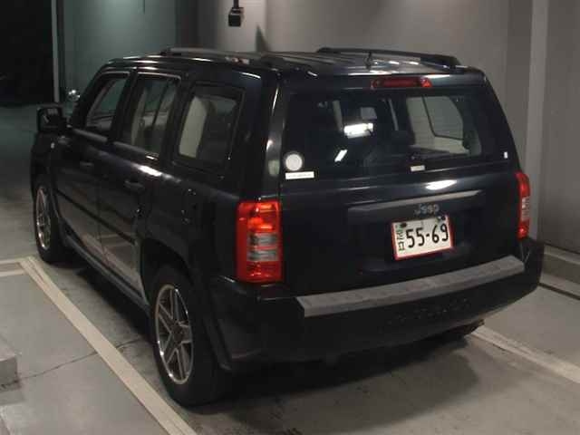 CHRYSLER JEEP PATRIOT 2010