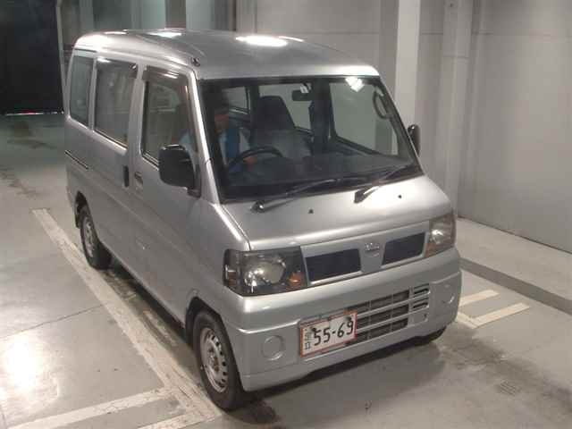 NISSAN CLIPPER VAN 2010