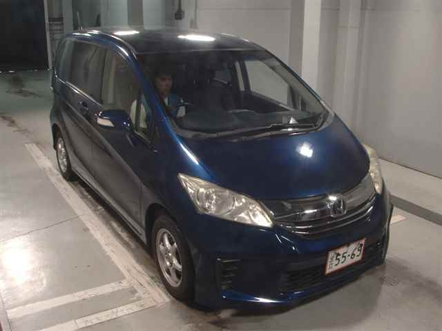 HONDA FREED 2014