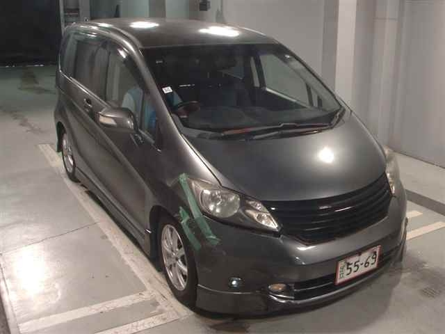 HONDA FREED 2009