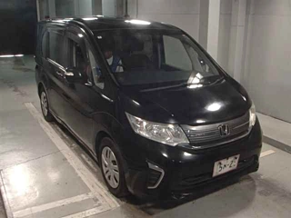 HONDA STEP WAGON 2016