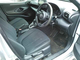 TOYOTA YARIS 2020