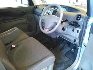 DAIHATSU TANTO 2010