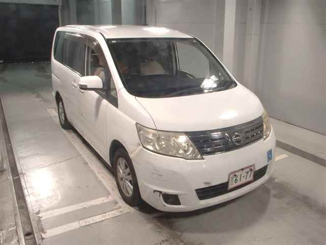 NISSAN SERENA 2010