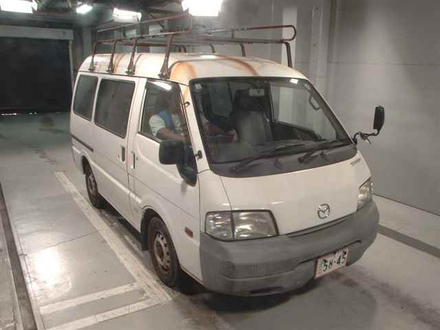 MAZDA BONGO VAN 2010