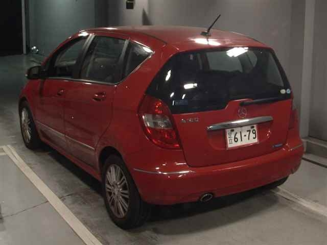 MERCEDES BENZ A CLASS 2010