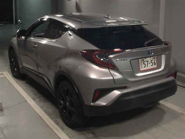 TOYOTA C-HR 2019