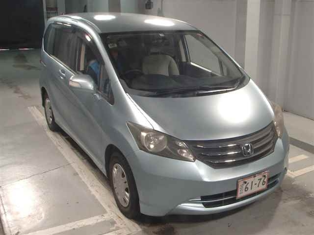 HONDA FREED 2009