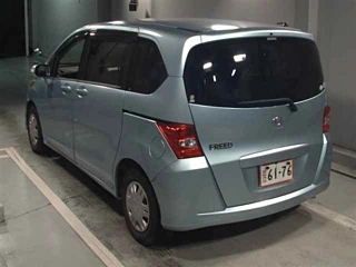 HONDA FREED 2009