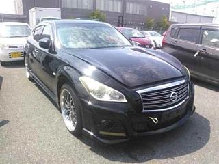 NISSAN FUGA 2009
