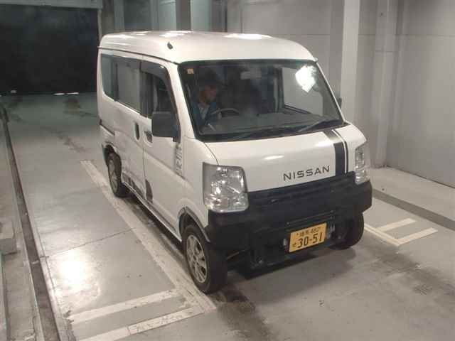 NISSAN CLIPPER VAN 2017