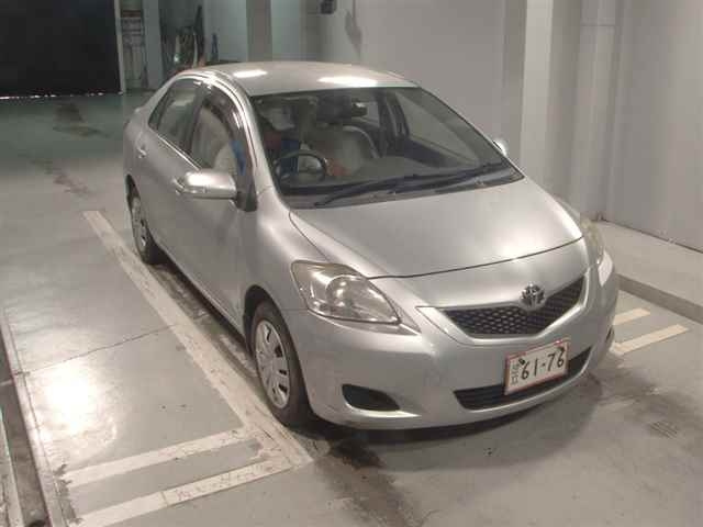 TOYOTA BELTA 2012