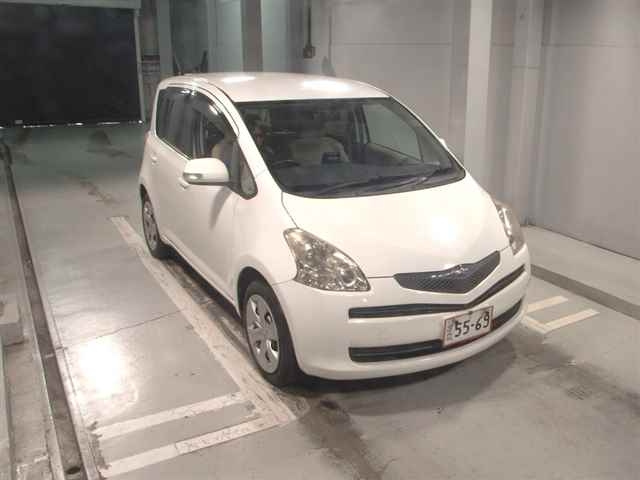 TOYOTA RACTIS 2010