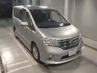 NISSAN SERENA 2013