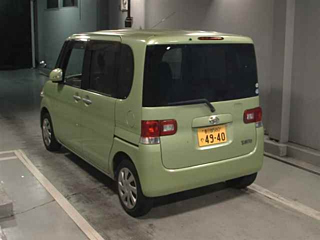 DAIHATSU TANTO 2011