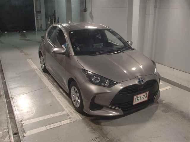 TOYOTA YARIS 2021