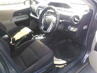 TOYOTA AQUA 2013