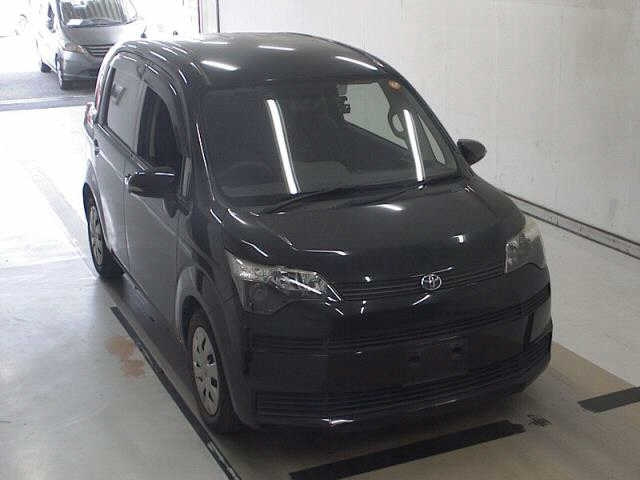 TOYOTA SPADE 2014