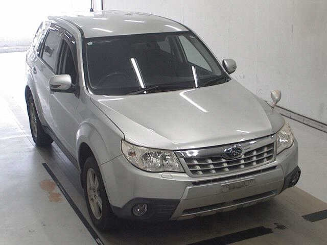 SUBARU FORESTER 2011