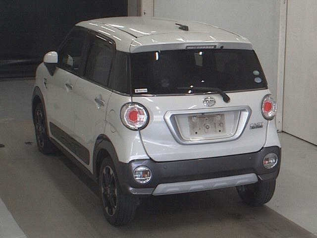 DAIHATSU CAST 2016