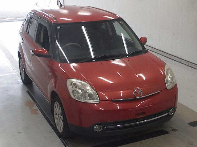 MAZDA VERISA 2010