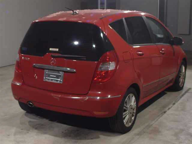 MERCEDES BENZ A CLASS 2009