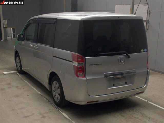 HONDA STEP WAGON 2009