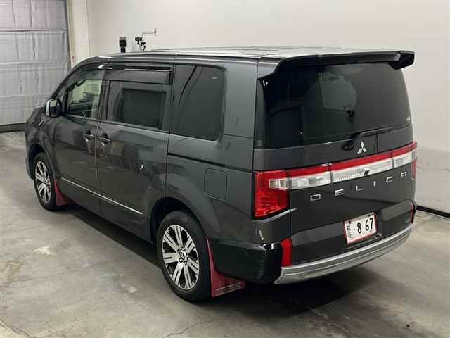 MITSUBISHI DELICA D5 2021