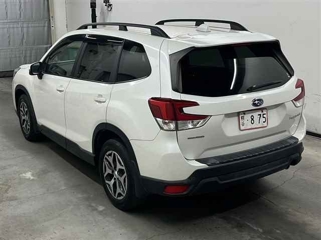 SUBARU FORESTER 2018