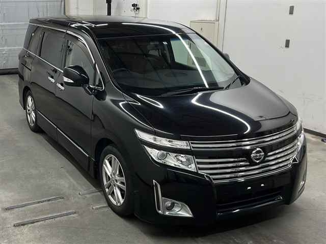 NISSAN ELGRAND 2012