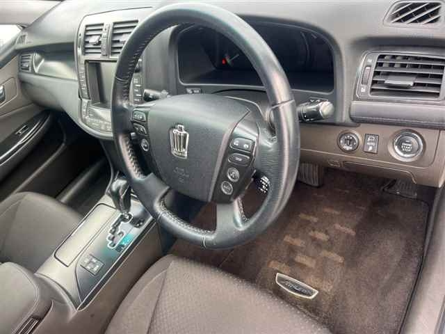 TOYOTA CROWN 2008