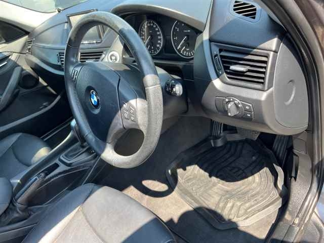 BMW X1 2011