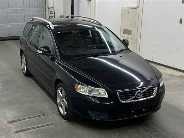 VOLVO V50 2012