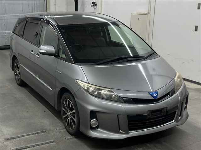 TOYOTA ESTIMA HYBRID 2013