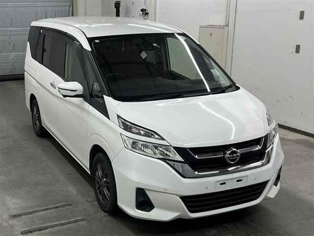 NISSAN SERENA 2018