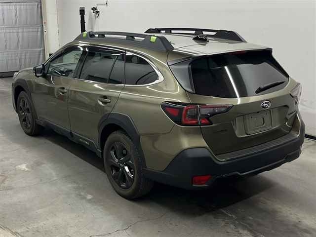 SUBARU LEGACY OUTBACK 2022