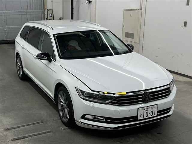 VOLKSWAGEN PASSAT VARIANT 2017