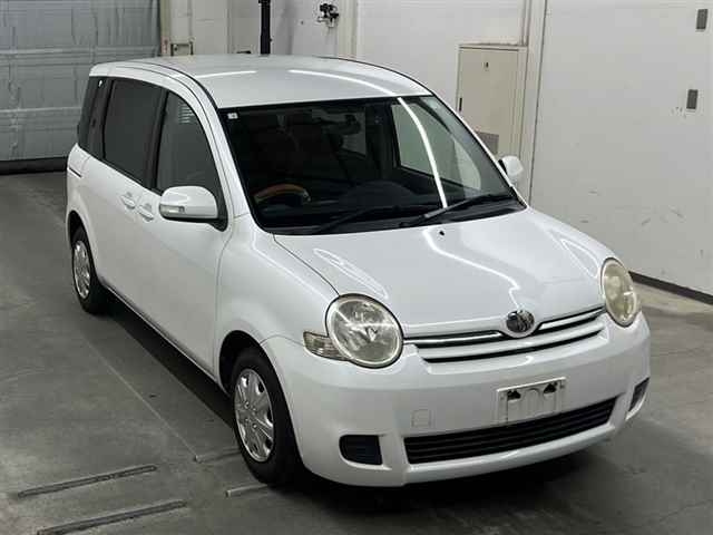 TOYOTA SIENTA 2008