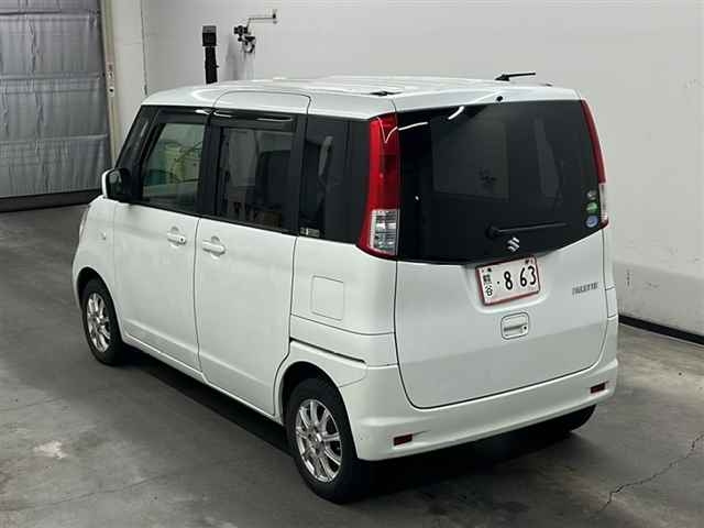 SUZUKI PALETTE 2013