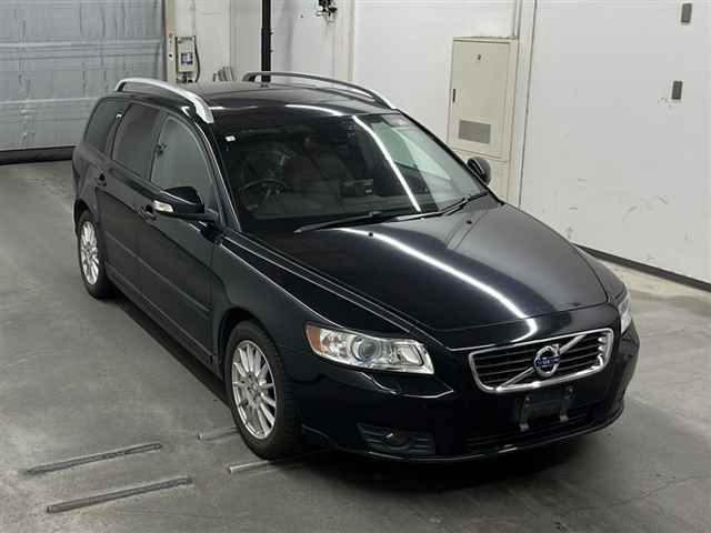 VOLVO V50 2012