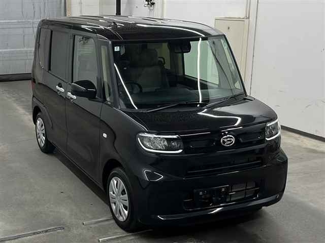 DAIHATSU TANTO 2024