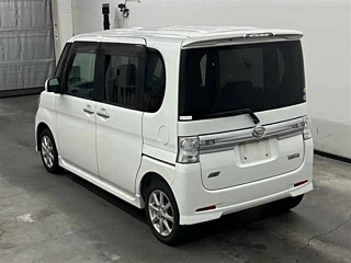 DAIHATSU TANTO 2012