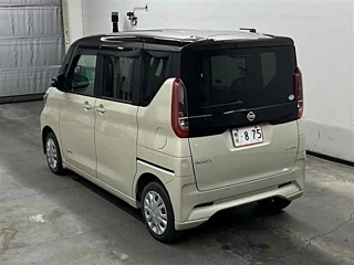 NISSAN ROOX 2020