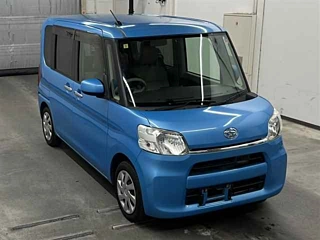DAIHATSU TANTO 2014