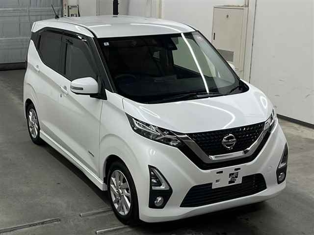 NISSAN DAYZ 2020