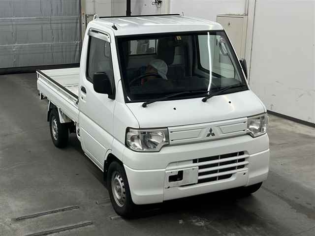 MITSUBISHI MINICAB TRUCK 2013