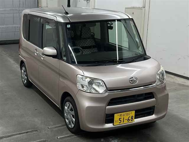 DAIHATSU TANTO 2014