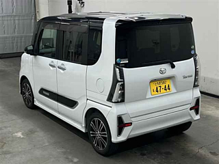DAIHATSU TANTO 2020